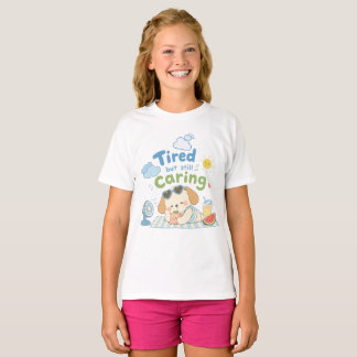 Camiseta ilustrada de perro Cansado Pero Aún Cuida
