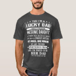 Camiseta Im A Lucky Dad I Have A Awesome Daughter Shes<br><div class="desc">Im A Lucky Dad I Have A Awesome Daughter Shes fathers day,  funny,  father,  dad,  birthday,  mothers day,  humor,  christmas,  cute,  cool,  family,  mother,  daddy,  brother,  husband,  mom,  vintage,  grandpa,  boyfriend,  day,  son,  retro,  sister,  wife,  grandma,  daughter,  kids,  fathers,  grandfather,  love</div>
