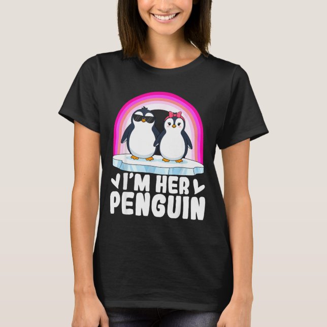 Camiseta I'm Her Penguin Matching Couple Valentine Love Hea (Anverso)