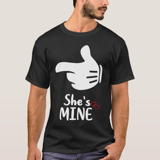 Camiseta I'm Hers She's Mine Pair Couple  LGBTQ (Anverso)