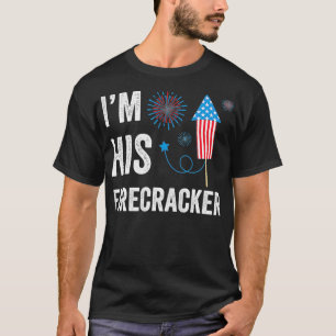Camiseta I'm his Firecracker 4th of July matching couple cu