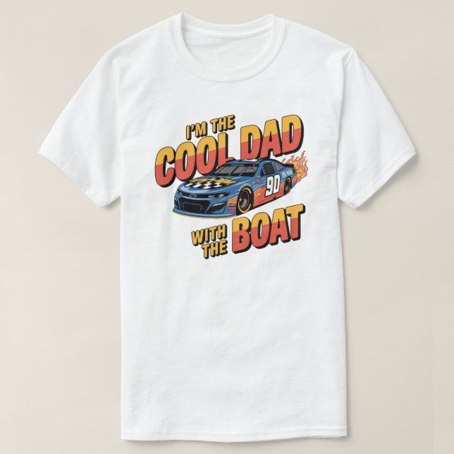 Camiseta "I'm The Cool Dad With The Boat" T-shirt (Diseño del anverso)