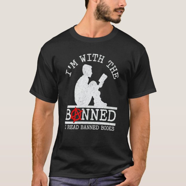 Camiseta I'm With The Banned I Read Banned Books Man Readin (Anverso)