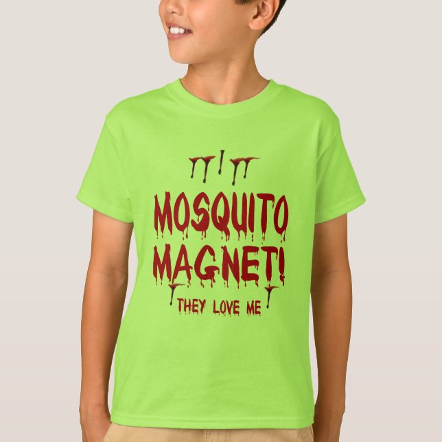 Camiseta Imán de mosquito que gotea sangre me aman a los ni (Anverso)
