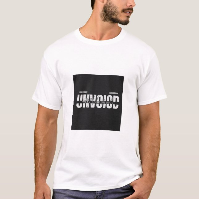 CAMISETA IMPRESA CON TEXTO SIN FÓRMULA (Anverso)