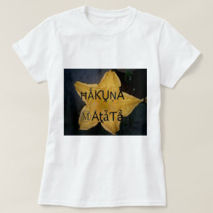 Camiseta Impresión artística de la estrella dorada Hakuna M