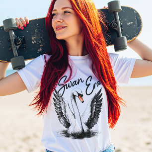 Camiseta Impresión negra de la era del cisne
