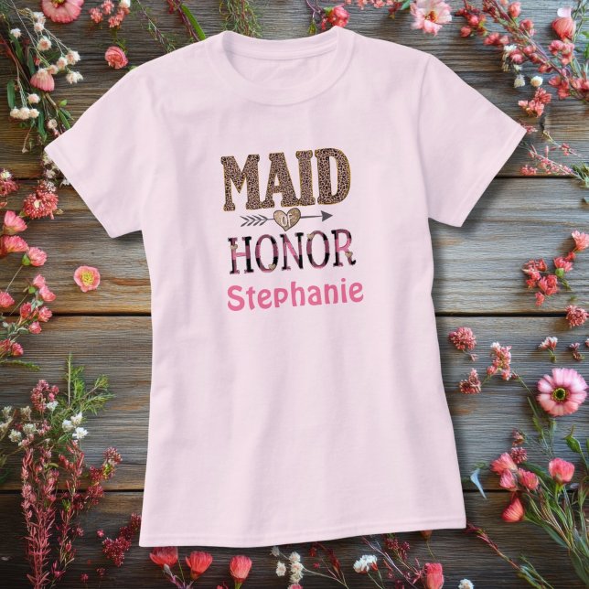 Camiseta Impresión personalizada de leopardo, donativo de h (Maid of Honor Pink Leopard print Personalized T-shirt)