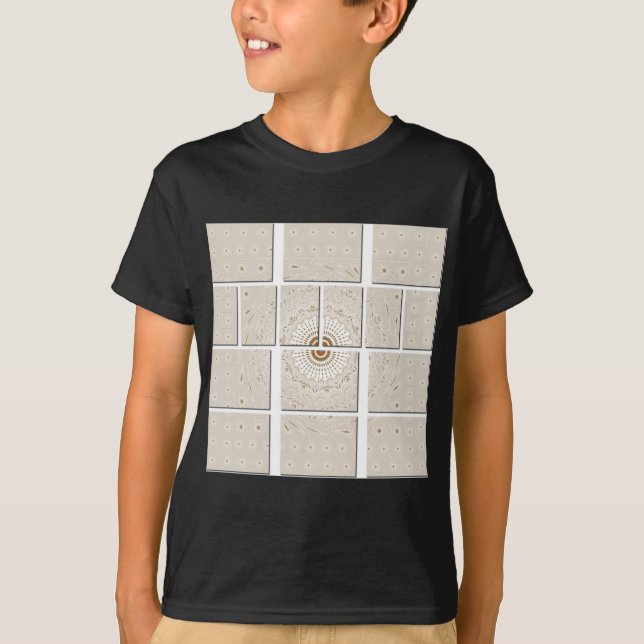 Camiseta Impresión tradicional africana de arte musulmán. (Anverso)