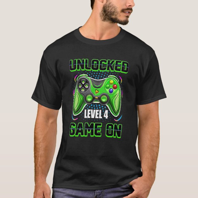 Camiseta Impresionante juego de nivel 4 en feliz cuarto cum (Anverso)
