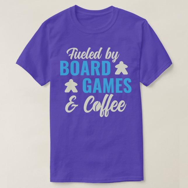 Camiseta Impulsado por juegos de mesa y noche divertida par (Diseño del anverso)