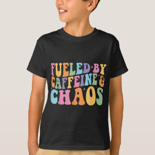 Camiseta Impulsado Por La Cafeína Y El Caos Funny Café Retr