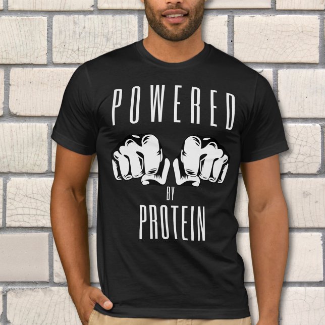 Camiseta Impulsado Por Los Puños De Proteína Carnivore (Powered By Protein T-shirt for those who eat a high protein diet. #carnivorelifestyle)