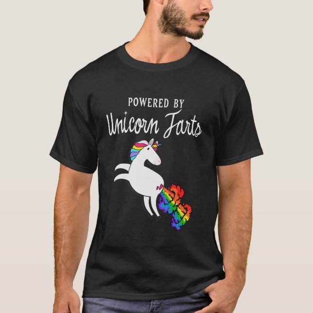 Camiseta Impulsado Por Unicorn Farts Rainbow Unicorn Fartin (Anverso)