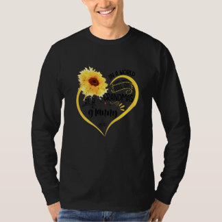 Camiseta In A World Full Of Granmas Be A Granny Sunshine