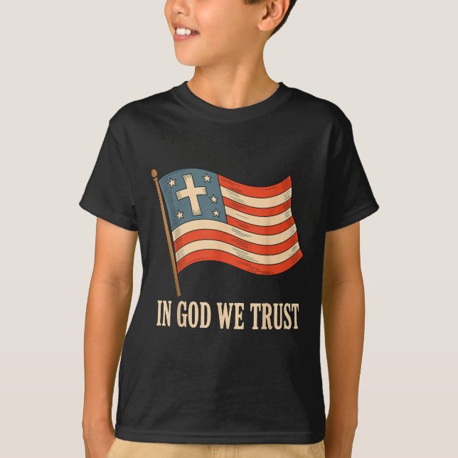 Camiseta In God We Trust American Flag Cross Faith 4th Of J (Anverso)