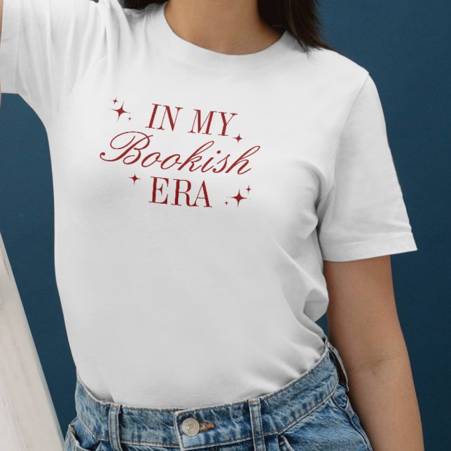 Camiseta In My Bookish Era Red Script Book Lover's (Subido por el creador)