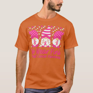 Camiseta In October We Wear Pink Gnome Breast Cancer Awaren