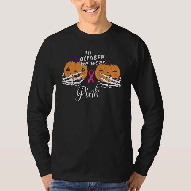Camiseta In October we Wear Pink Ribbon Halloween Pumpkins  (Anverso)