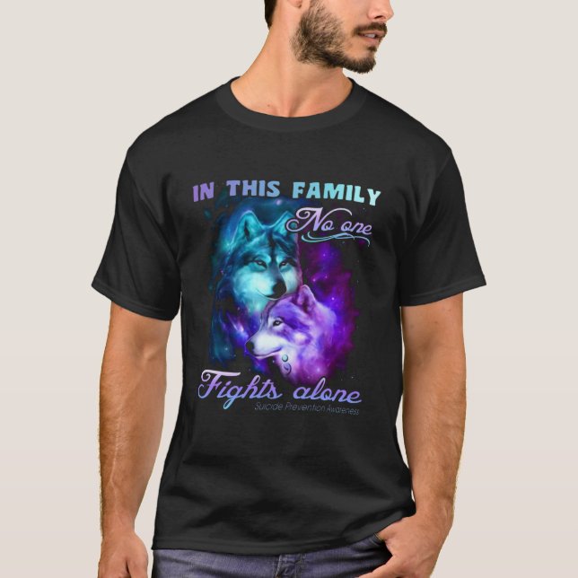Camiseta In This Family No One Fights Alone (Anverso)