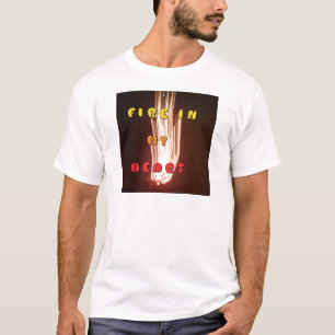 Camiseta Incendio en la imagen de arte del corazón