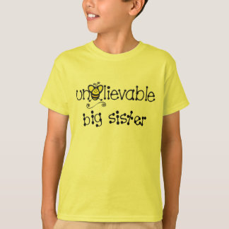 Camiseta increíble de la hermana grande