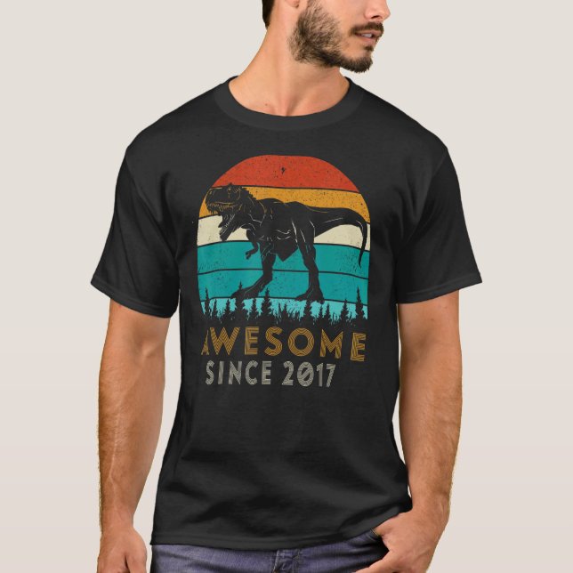Camiseta Increíble desde 2017 5º cumpleaños regalos Dinosau (Anverso)