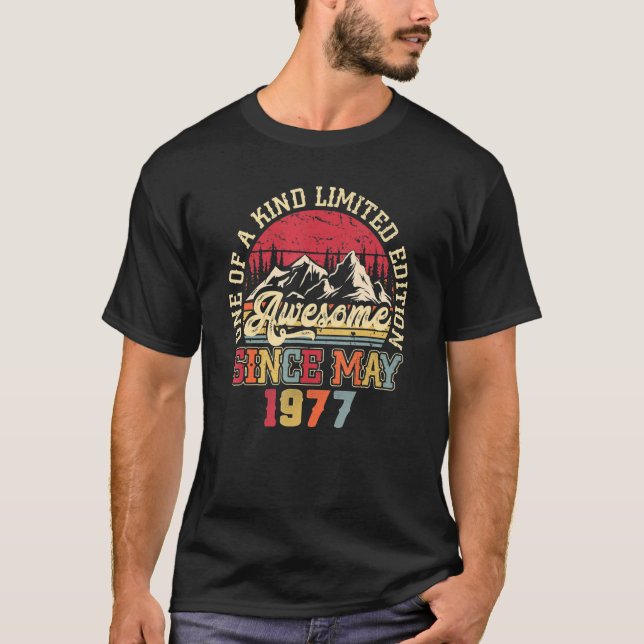 Camiseta Increíble desde mayo de 1977 45º cumpleaños 45 año (Anverso)