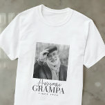 Camiseta Increíble Grampa desde 20XX Sencilla Foto Elegante<br><div class="desc">Este diseño simple y moderno se compone de tipografía de la cadena y cursiva y añade una foto personalizado</div>