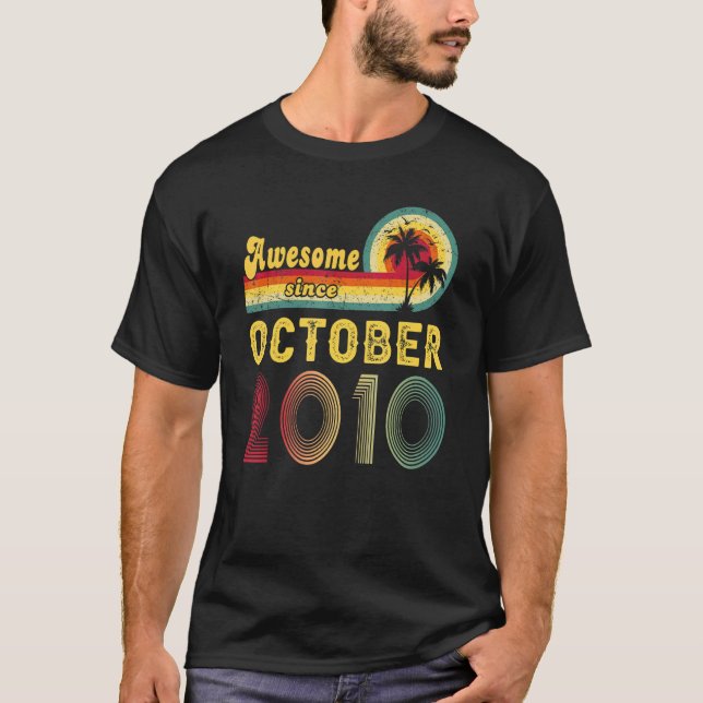 Camiseta Increíble regalo de cumpleaños desde octubre de 20 (Anverso)