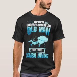 Camiseta Increíbles Hombres Nunca Subestimes A Un Hombre Ma