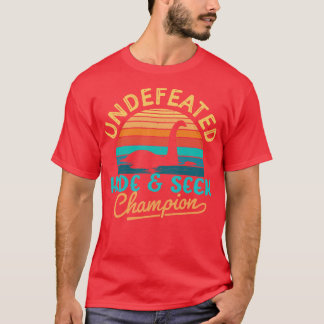 Camiseta Inderrotado el campeón de Esconde y Seek Loch Ness