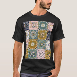 Camiseta Indio de Talavera: Patchwork, mosaico étnico.