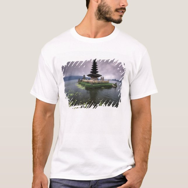 Camiseta Indonesia, Bali, Templo Ulun Danu. (Anverso)