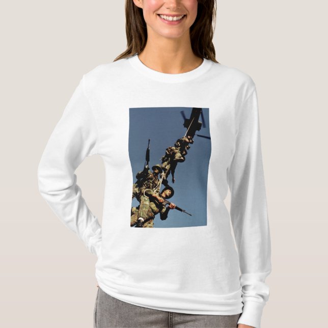 Camiseta Infantes de marina en un APAREJO de SPIE. un (Anverso)