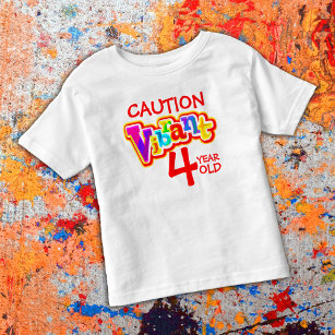 Camiseta infantil de 4 años vibrante