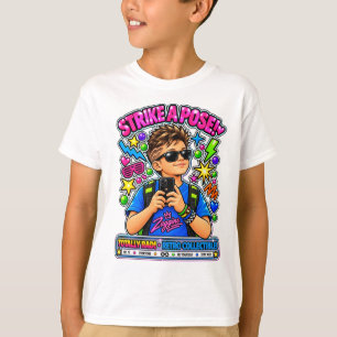 Camiseta infantil retro de selfie 'Strike a Pose'