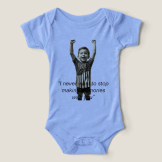 Camiseta infantil T-shirt loved en EE. UU. 