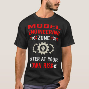 Camiseta Ingeniero de modelo de zona de riesgo