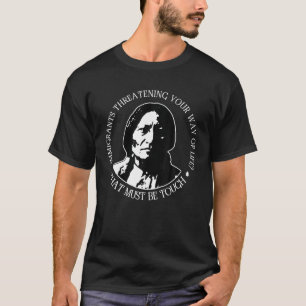 CAMISETA INMIGRANTES AMENAZANDO TU FORMA DE VIDA CON CAMAS