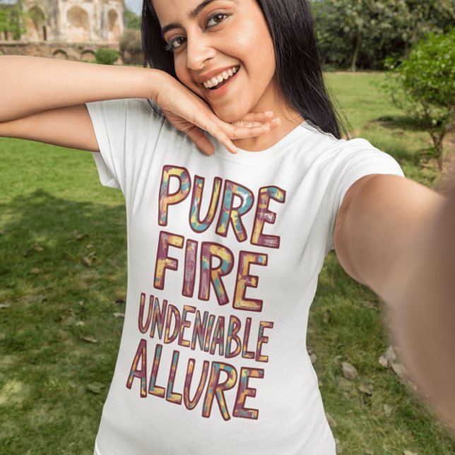 Camiseta Innegable Allure: Incendio Puro (Subido por el creador)