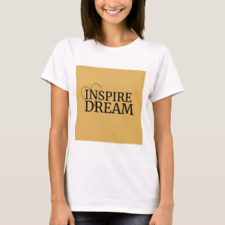 Camiseta Inspire Dream Logo Tee | Diseño cardíaco mínimo