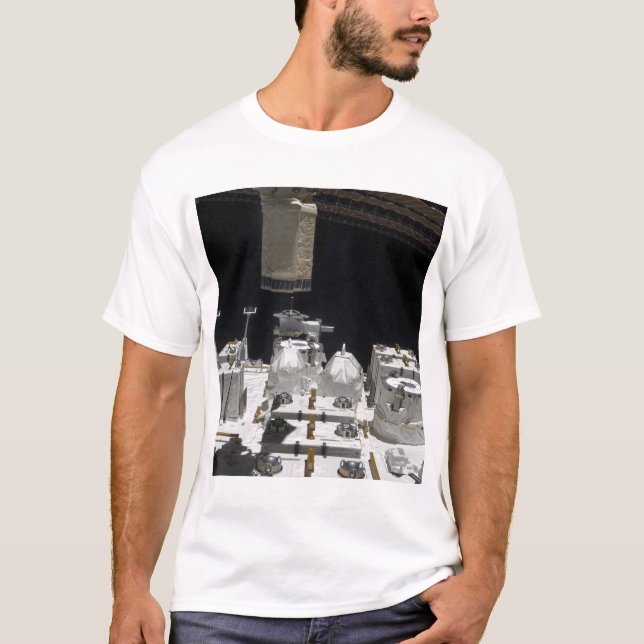 Camiseta Instalaciones expuestas del módulo de experimentos (Anverso)