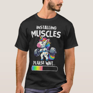 Camiseta Instalando Músculos Pesas Divertidas de Unicornio 