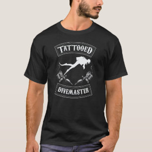 Camiseta Instructor de buceo de buzo maestro tatuado