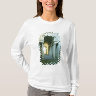 Camiseta Interior con la vista de la escalera