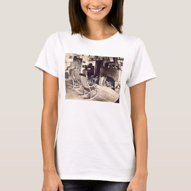 Camiseta Interior de una cabaña americana de madera, años 1 (Anverso)
