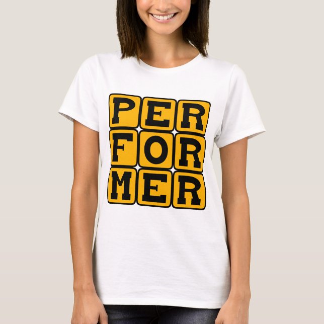 Camiseta Intérprete, figura escénica (Anverso)