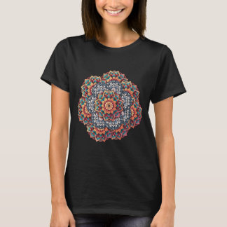 Camiseta Intrincado patrón de diseño de flores de Mandala