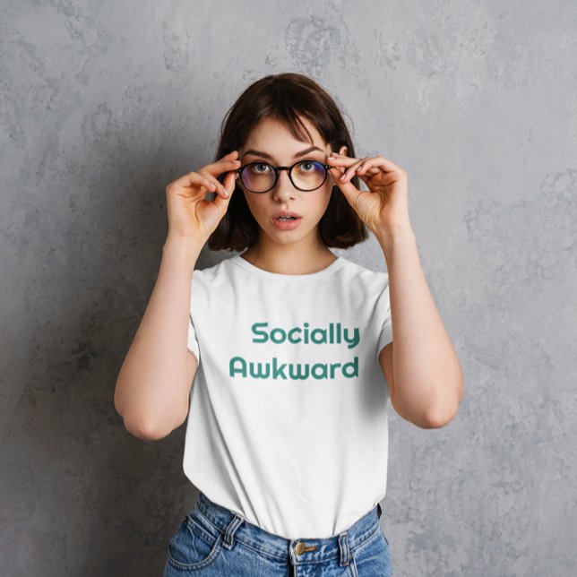 Camiseta Introvertido socialmente incómodo (Subido por el creador)